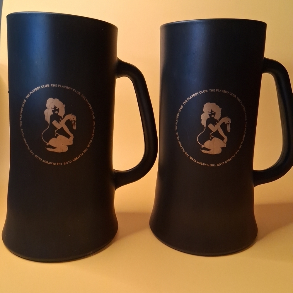 Set of 2 VTG 60's Playboy Club Leroy Neiman Femlin Design in Gold Black Beer Mug